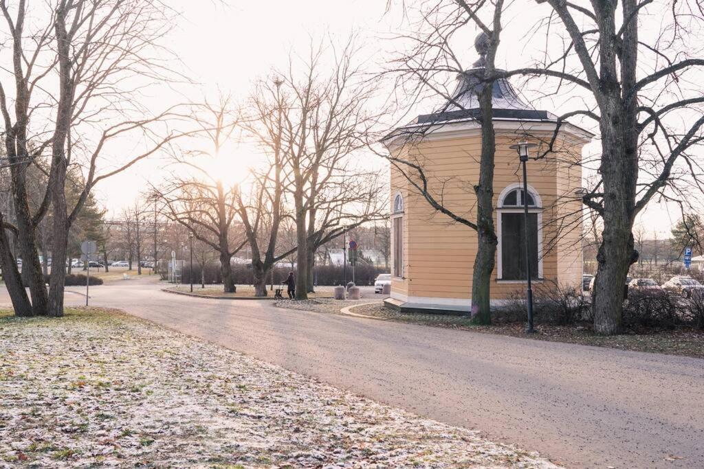 Wonderful Studio Apartment Turku Exterior photo